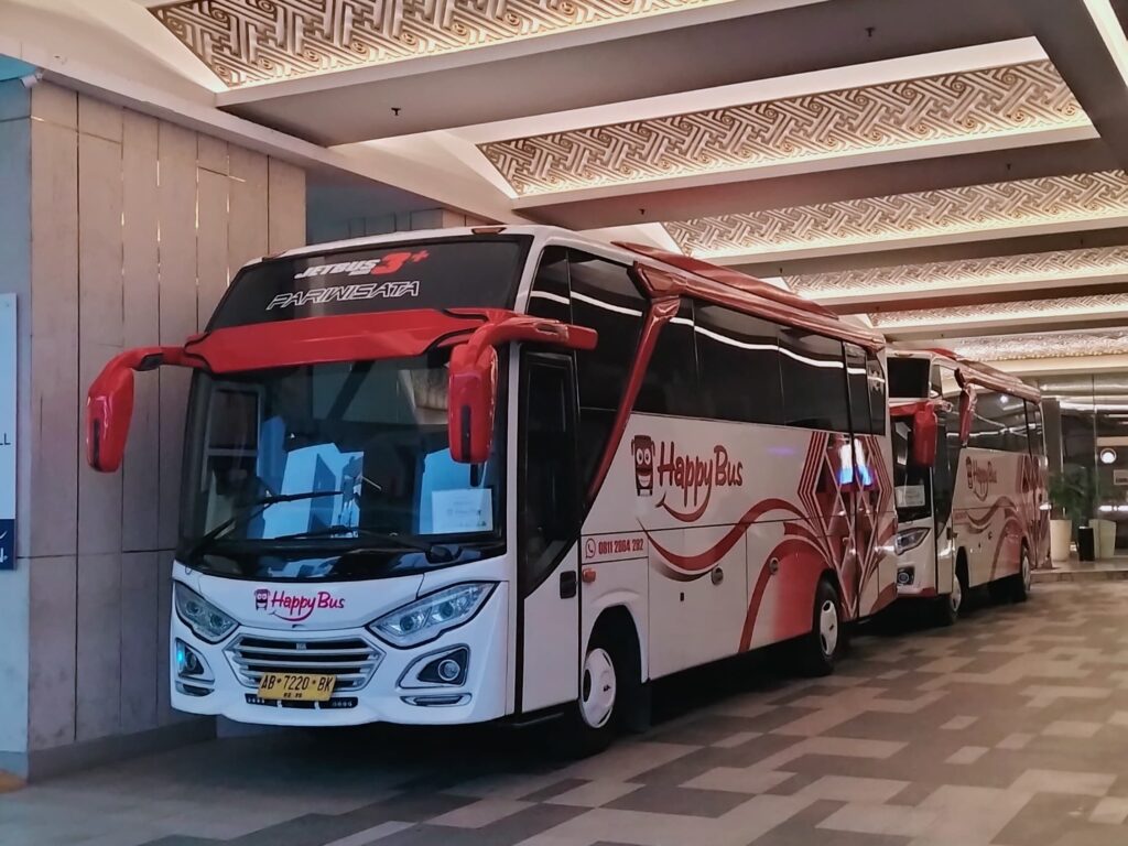sewa bus pariwisata bandung
